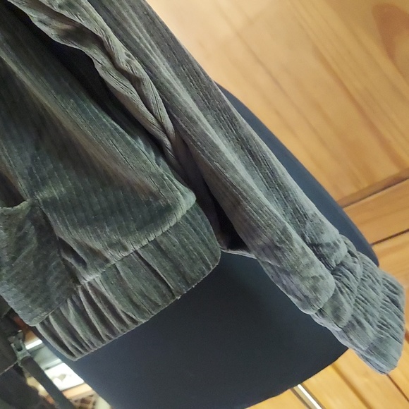 Adidas - Picture 11 of 16